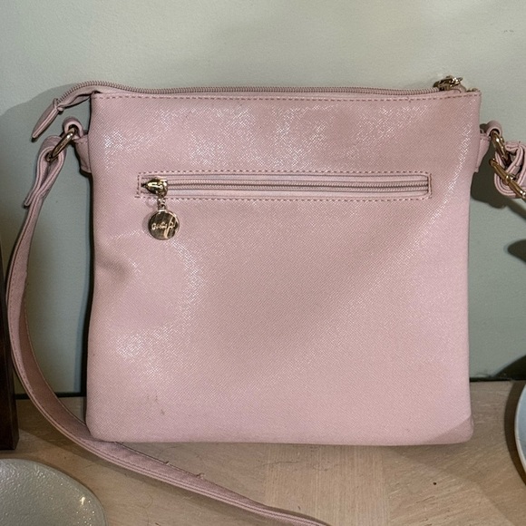Elegant Pink Crossbody Bag - Picture 6 of 8